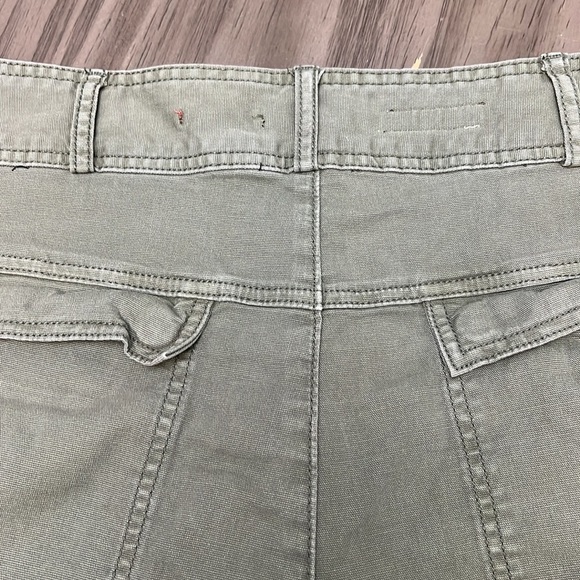 ANTHROPOLOGIE PILCRO PLEATED SHORTS 32 - Picture 12 of 16